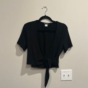 VENUS Black Crop Tie-Front Blouse